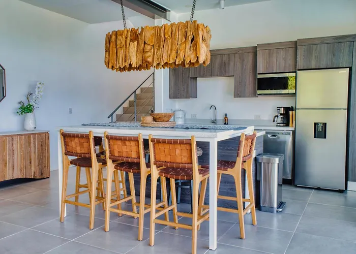 Сasa de vacaciones Ocean View Tranquility 2br With Pool *